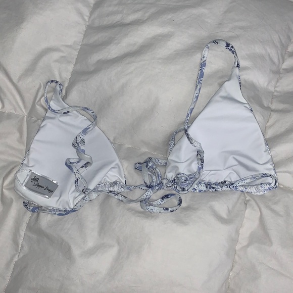 BRAND NEW TRIANGLE BIKINI TOP - Picture 6 of 6